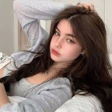 علیزے اشفاق avatar